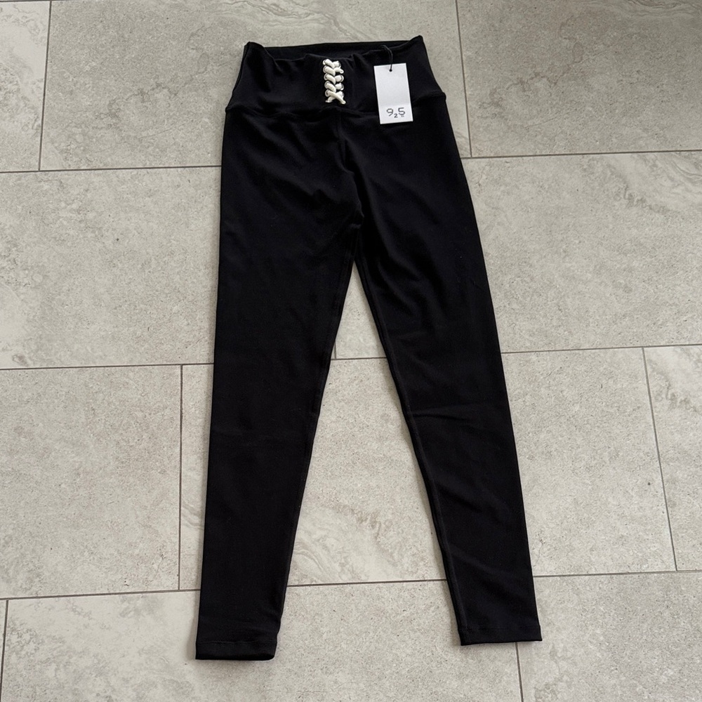 925fit Eva Leggings w/Lace Accent sz S adult black NWT